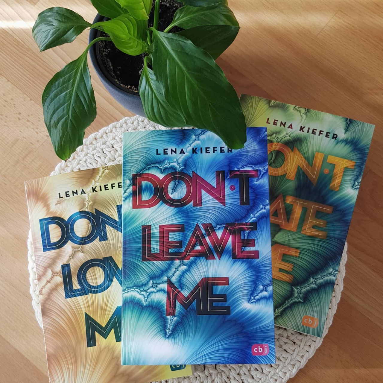 Don't leave me
